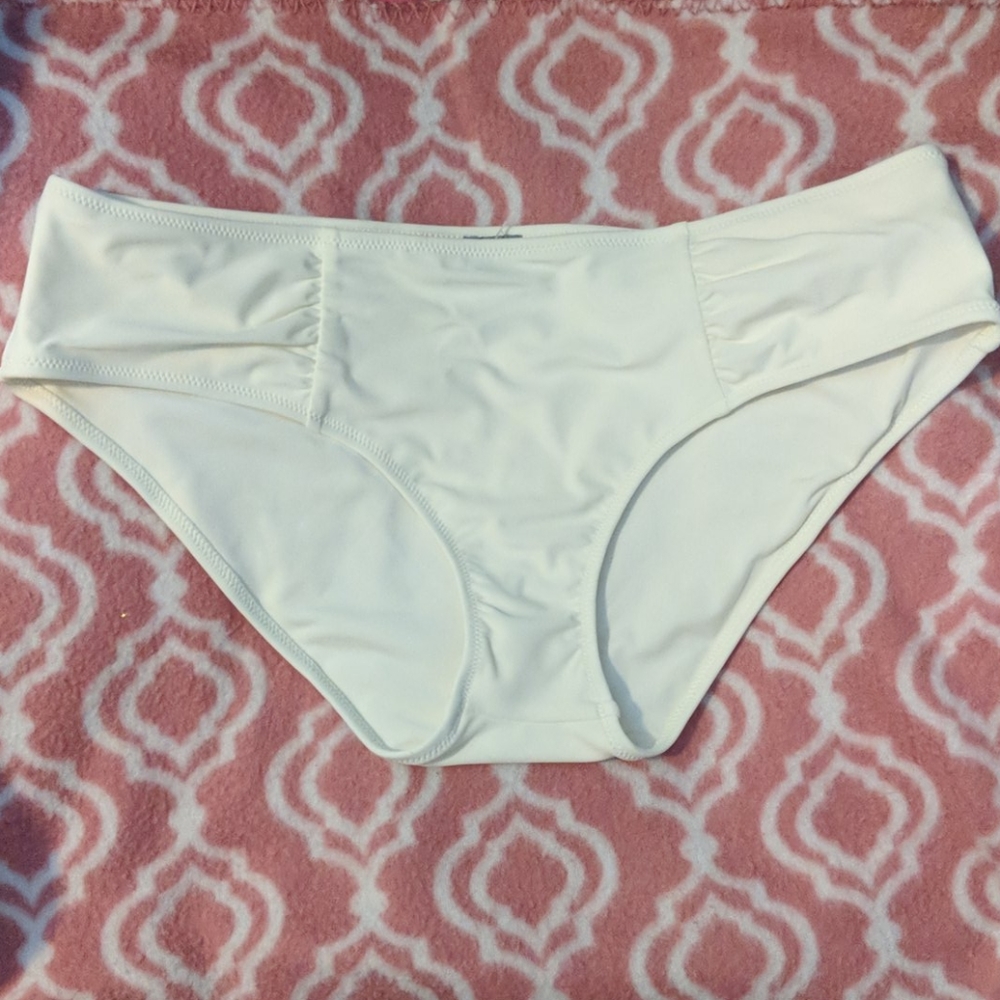 COPY - NWT Aerie "Swim Hipster" bikini bottoms size L